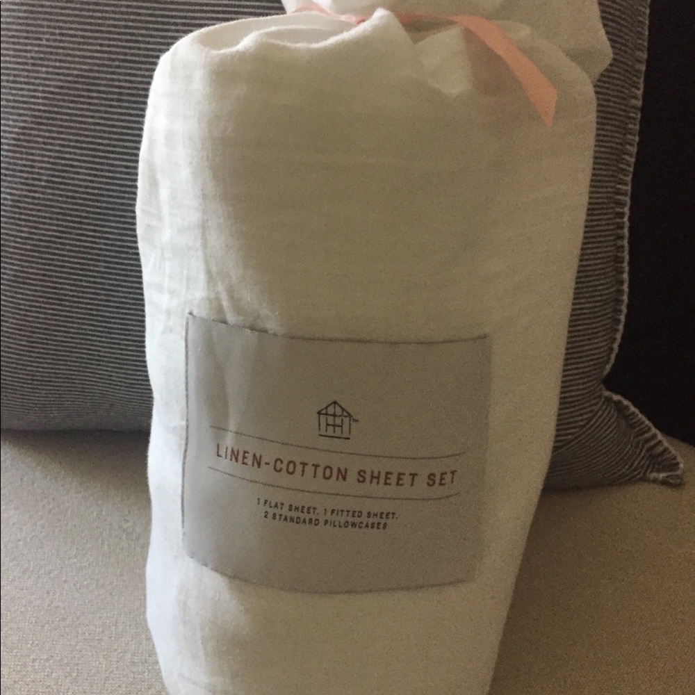 Hearth and Hand linen Full size sheet set